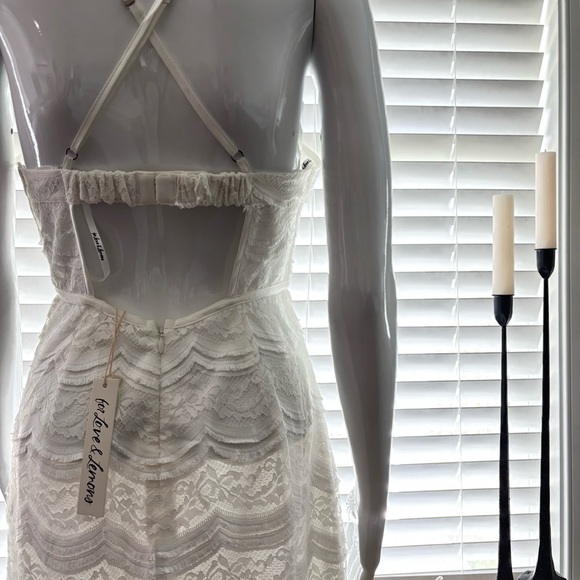 For Love & Lemons Elegant White Lace Dress | NWT | SZ M - Picture 6 of 9